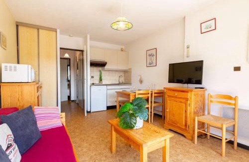 Vielle-Aure Apartment | Appartement T2 sud, calme, proche Saint-Lary, 4 pers. - FR-1-296-523