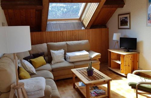 Forville Apartment | APPARTEMENT T3 60M2 à Briançon dans résidence calme avec 7 couchages