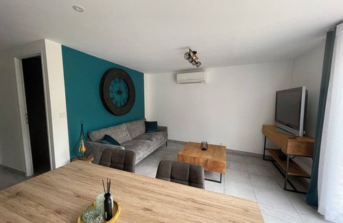 Martigues Apartment | Appartement T3 au RDC dans résidence sécurisé avec terrasse et barbecue