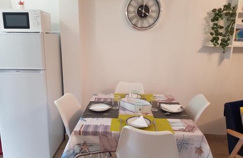 Saint-Evarzec Apartment | Appartement T3 meublé, St Evarzec Bretagne - Le Degemer-Mat