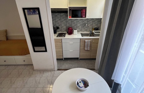 Gambetta Apartment | Appartement Tout Équipé Pour 4 Proche Negresco Nice