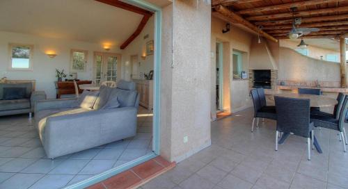 Porto-Vecchio House | Appartement vue mer en Résidence avec piscine
