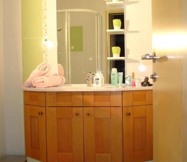 Morbisch am See Apartment | Appartementhaus Das Mittelpunkt