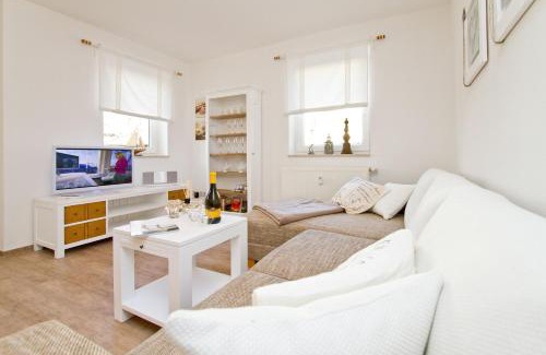 Seebad Heringsdorf Apartment | Appartementhaus Neuer Weg App 02