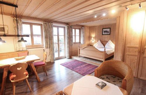 Schliersee Apartment | Appartementhaus Schirsner - direkt am See & am Kurpark