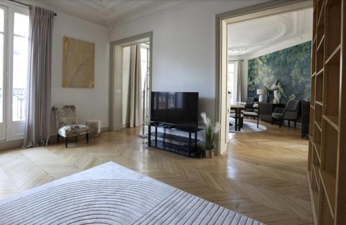 Les Halles Apartment | Appartements 44 LOUVRE