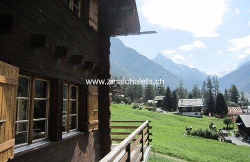 Zinal Apartment | Appartment in a chalet in Zinal - 2 bedrooms with 2 beds - living room - TV broadcasting - kitchen -