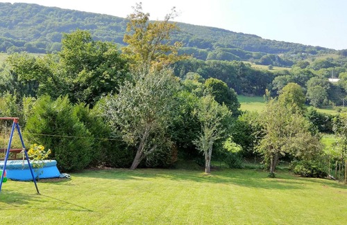 Saint-Jean-de-Vaulx Ski Chalet | Appealing Chalet in St Jean de Vaux with Roofed Terrace