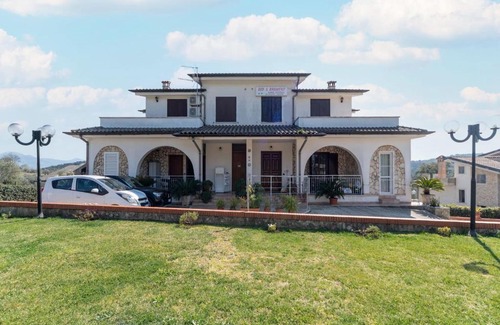 Priverno House | Appealing holiday home in Priverno with garden