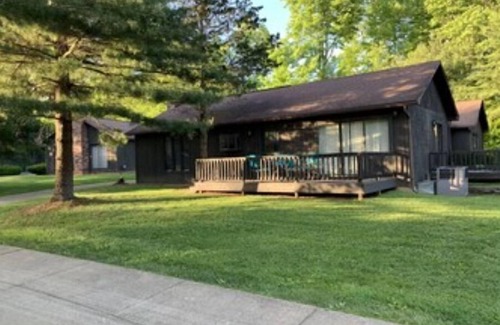 Apple Valley Condo | Apple Valley Lake, Pools and Beaches! Guest Passes available for a fee!