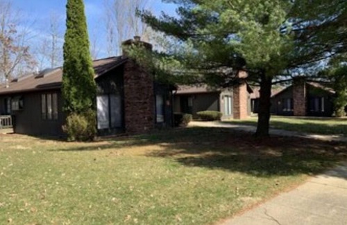Apple Valley Condo | Apple Valley Lake, Pools and Beaches! Guest Passes available for a fee!