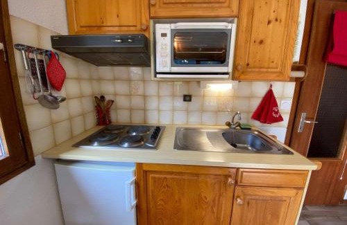 Le Grand-Bornand Apartment | Appt 2 pièces, 6 couchages, 900m télécabine, parking - FR-1-241-52