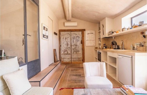 Saint-Tropez City Centre Apartment | Appt moderne- AC-2BR-3P - Beach 5min-St-Tropez