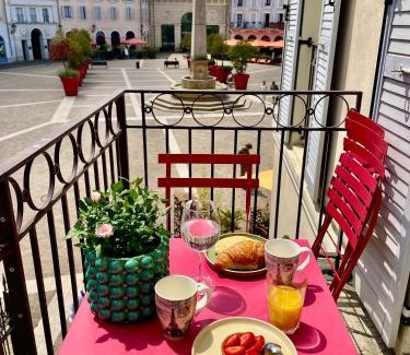 Serris Apartment | Appt Vue Place de Toscane - 4min Disneyland-PARIS