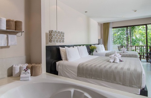 Khao Lak Resort | APSARA Beachfront Resort and Villa