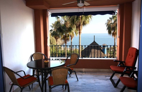 Velilla-Taramay Apartment | Apt. 1st Line Beach. Air conditioner. WIFI and