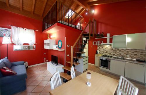 Lonato del Garda Apartment | Apt 3 Borgo Lago di Garda