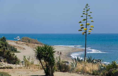 New Golden Mile Apartment | Apt 321 Heaven Beach Apartments Guadalmansa Playa