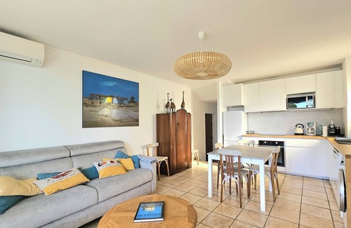 Pontaillac Apartment | Apt 4 pers, facing Pontaillac beach