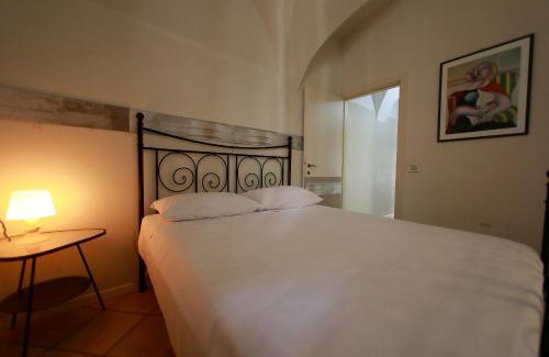 Lonato del Garda Apartment | Apt 5 Borgo Lago di Garda