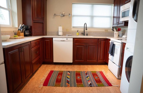 University District Apartment | Apt. #5- Goldsmith's Riverfront Inn- Bitterroot Apartment