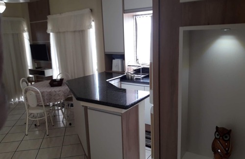 Bombas Apartment | Apt 50m from the beach (PROMOTION 22/01 TO 31/01) - WIFI - BBQ - BAG + GARAGE
