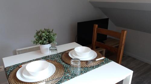 Cambrai Apartment | Apt 8 du Temple HyperCentre & Parking
