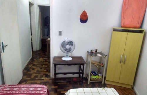 Tramandai Apartment | Apt Av da Igreja, wide in excellent location between the boardwalk and the sea