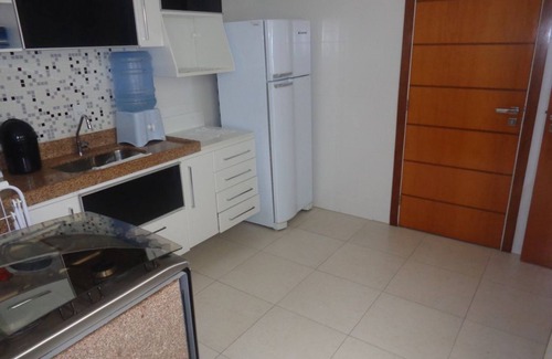 Guarapari Apartment | Apt Beira Qtos C /1suítes w /Ar, C /2g