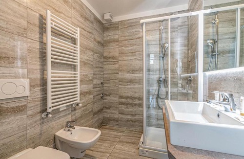 Cadenabbia Apartment | Apt. Luxury Britannia