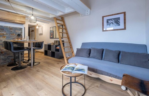 Les Bossons Apartment | Apt with nice view near the center of Chamonix