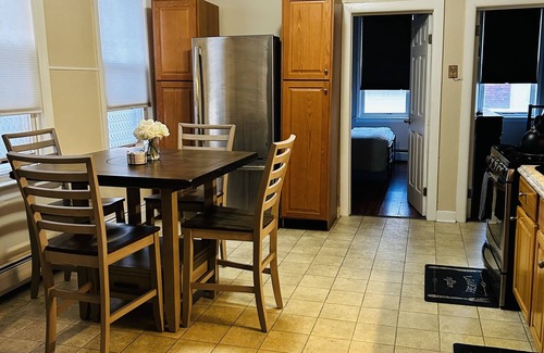Constable Hook Apartment | Apt with utilities, wifi, a compact parking space, & on-site laundry near NYC!