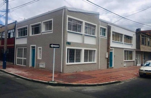 Bogota Apartment | Apt1 New: Corferias, Agora, Embassy, G12, UN