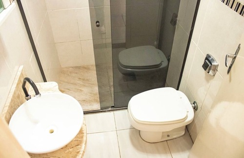 Carianos Apartment | Apto a 9 min do aeroporto em Florianópolis/SC