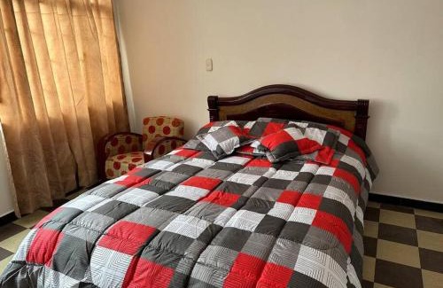 Antonio Narino Apartment | Apto cerca a Clínica del Olaya, candelaria y centro ciudad