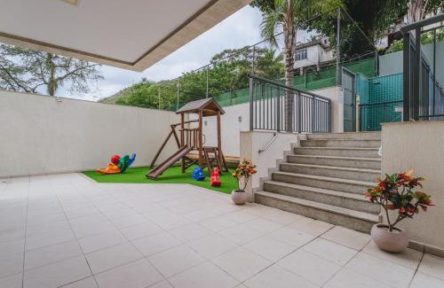Niteroi Apartment | Apto com piscina, WiFi, ar-condicionado e garagem