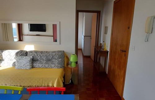 Juventude da Enologia Apartment | Apto com sacada e vista vale dos vinhedos