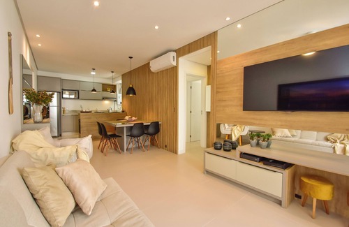 Canasvieiras Apartment | Apto Fino a 1 quadra da Praia em Canasvieiras N847