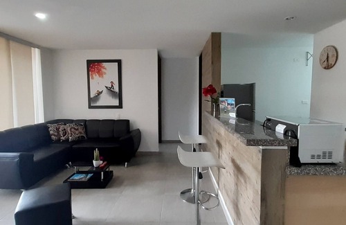 Floridablanca Apartment | Aptoestudio con aire cerca a las clínicas