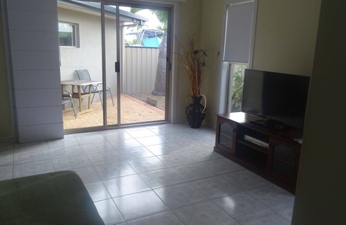 Point Vernon House | Apurla Hervey Bay - Located at the Point