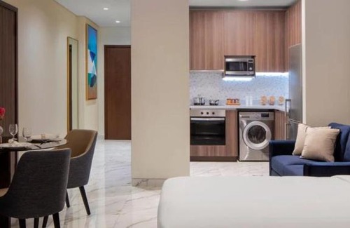 Dubai Media City Apartment | APV Hotel and Suites