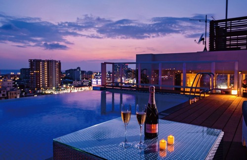 Kuwae Apartment | Aqua Palace Chatan by Coldio Premium