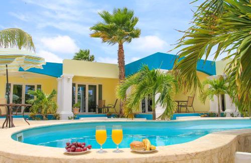 Playa Hotel | Aqua Viva Suites