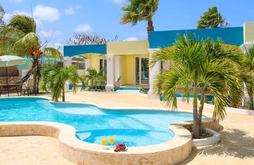 Playa Hotel | Aqua Viva Suites