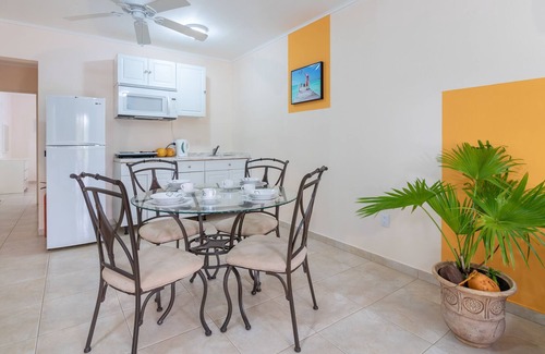 Playa Hotel | Aqua Viva Suites