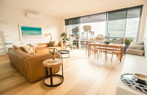 Rye Apartment | Aquabelle Five with Rye Pier views