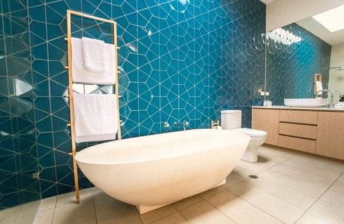 Rye Apartment | Aquabelle Five with Rye Pier views