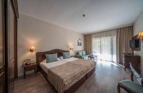 Golden Sands Hotel | AquaClub GRIFID Hotel Bolero - Ultra All Inclusive & Private Beach