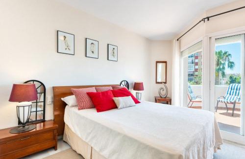 Las Lagunas Apartment | Aquamijas Retreat - Modern Comfort Near Aguamijas Water Park