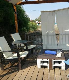 Oroklini Apartment | Aquarian Beachfront Apartment